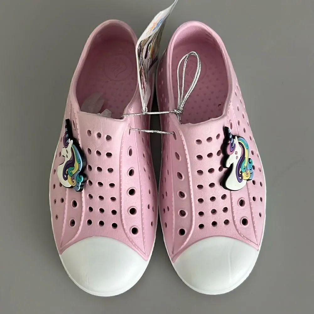 seannel Kids Water Shoes Slip-On Lightweight Breathable Sandal Size 10 Toddler